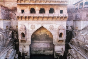 Tour di Jodhpur tutto compreso Auto, guida, hotel e biglietti d'ingresso