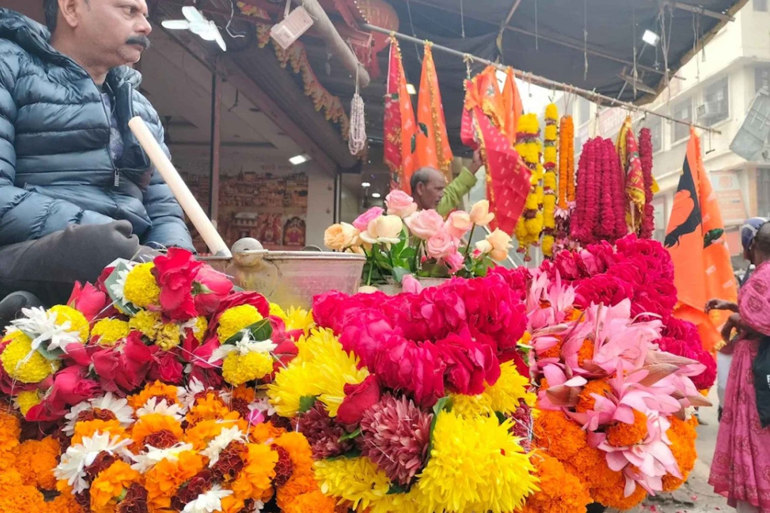 All Inclusive Varanasi Full Day Tour with Ganga River View