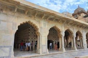 Amber fort Skip-the-Line E-tickets & guide Jaipur transfers