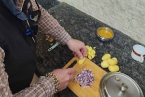 Jaipur: Kitchen is yours Cooking class with Pickup & Drop