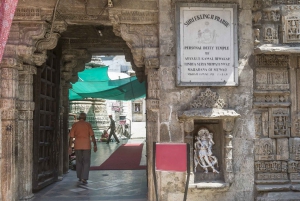 Jednodniowa wycieczka do Nathdwara, Eklingji i Haldighati z Udaipur