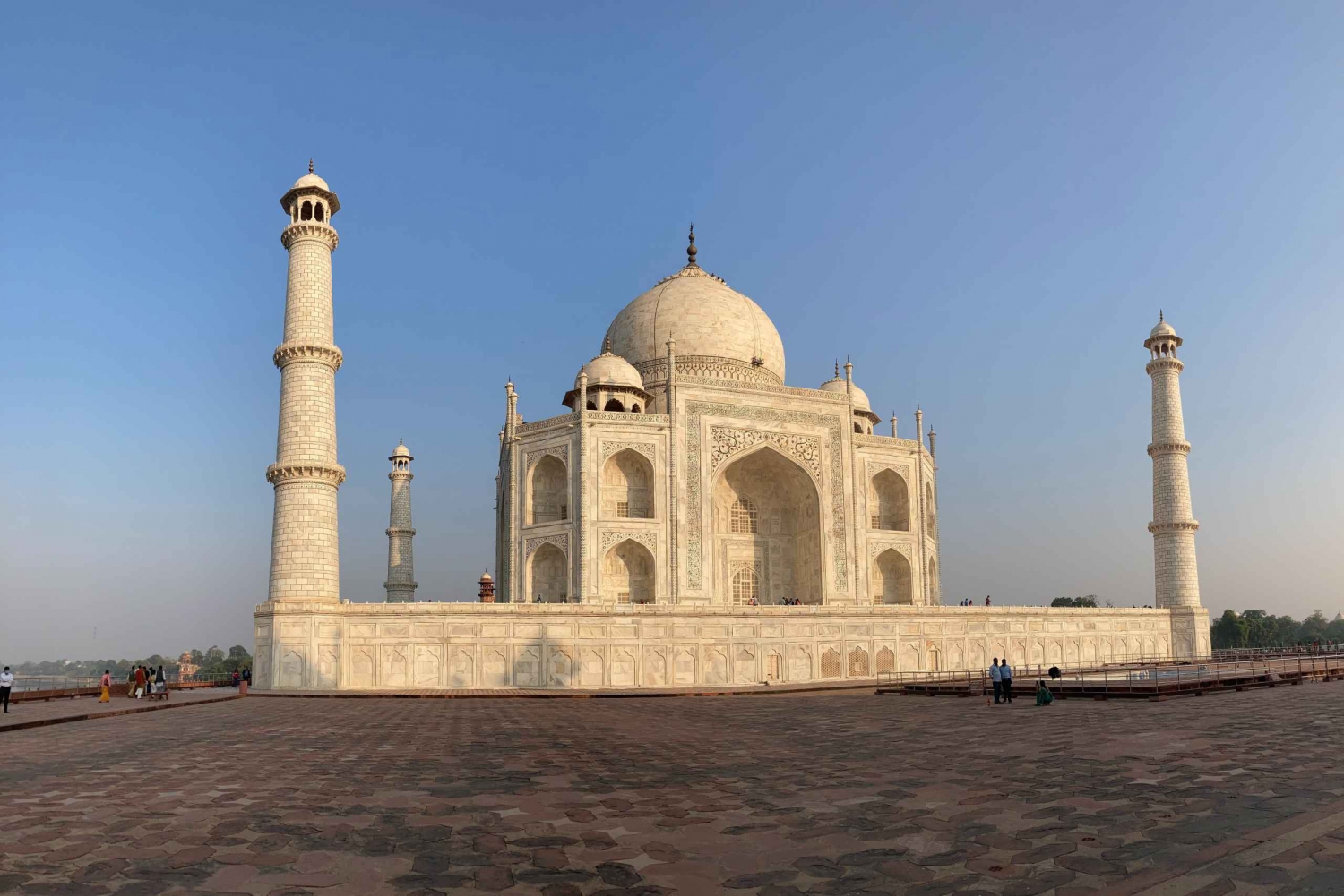Delhi: 2-Day Agra Trip with Taj Mahal at Sunrise and Sunset