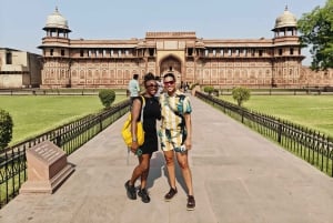 Delhi: Golden Triangle Tour with Taj Mahal, Forts & Palaces