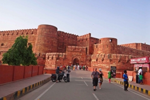 Delhi: 3-Day Private Golden Triangle Tour with Accommodation