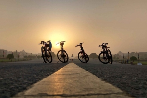 Delhi: 3-Hour Night Cycling Tour