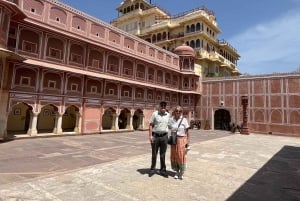 Delhi: 4-dagers Golden Triangle-tur med tysktalende guide