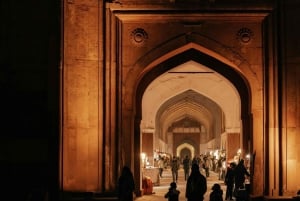 Delhi: Golden Triangle Tour with Ayurvedic Massages