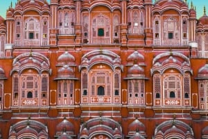 Delhi: Golden Triangle Tour with Ayurvedic Massages