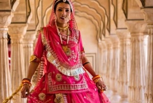 Delhi: Golden Triangle Tour with Ayurvedic Massages