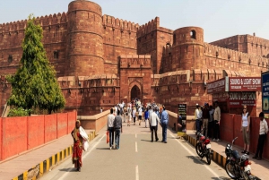 Delhi: Privet 3 päivän Kultainen kolmio Delhi Agra Jaipur kiertoajelu