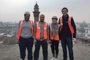 Delhi: Red Fort and Old Delhi Sunrise Cycle Tour