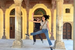 De Delhi a Jaipur: Excursión Privada de un Día con Guía Local