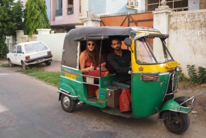 Encantadora Visita de 2 Días a la Ciudad Rosa de Jaipur en TukTuk