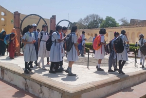 Discover Jaipur with a Private Car Tour