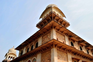Discover Jaipur with a Private Car Tour