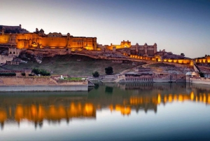 Experience Jaipur with Evening Tour by Car Including Dinner