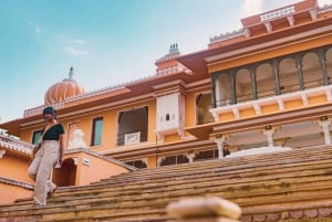 Luxus erleben: Privatmuseum, Oldtimer-Fahrt