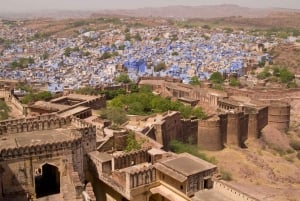 Explore Jaisalmer, Jodhpur & Udaipur in 7 Days
