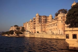 Explore Jaisalmer, Jodhpur & Udaipur in 7 Days