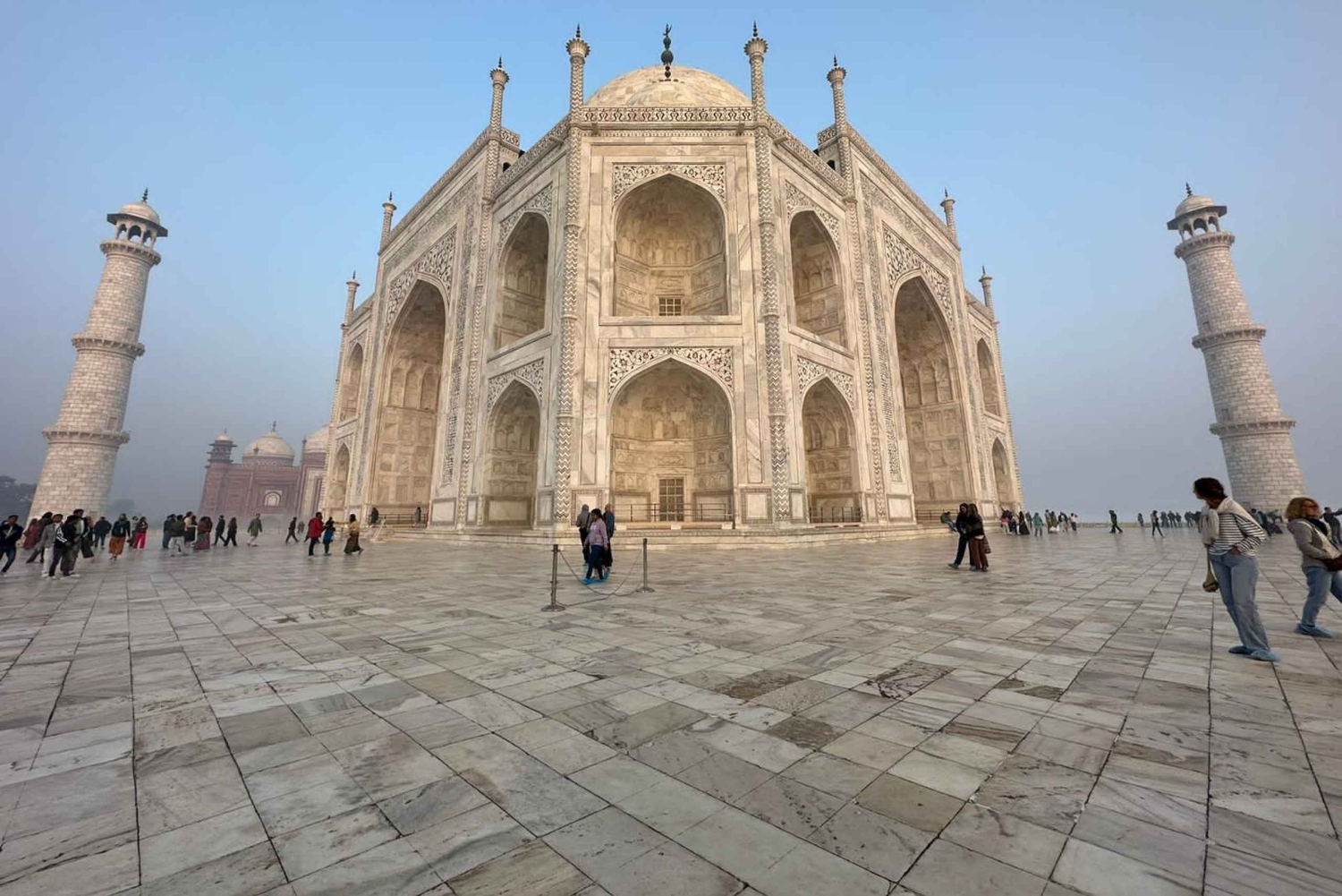 Экскурсия по Фатехпур-Сикри и Мехтаб-Багху на закате