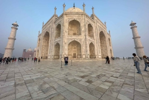 Экскурсия по Фатехпур-Сикри и Мехтаб-Багху на закате