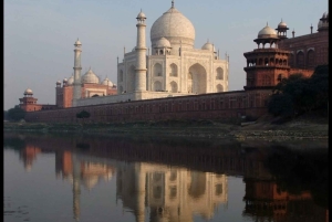 Экскурсия по Фатехпур-Сикри и Мехтаб-Багху на закате