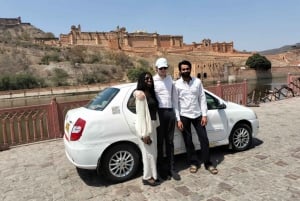 Depuis Agra : transfert à Jaipur via Fatehpur Sikri et Abhaneri