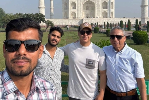 From Delhi: 2-Day Private Agra Trip w/ Taj Mahal & Agra Fort