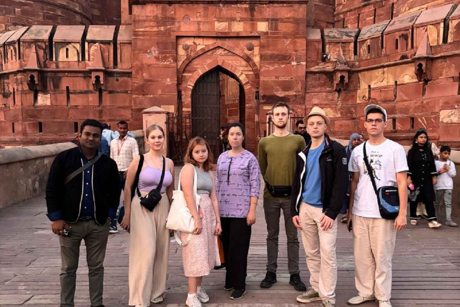 Au départ de Delhi : visite privée de 2 jours avec nuitée au Taj Mahal et à Agra