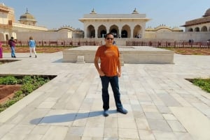 Da Delhi: tour privato di 2 giorni con pernottamento al Taj Mahal e Agra