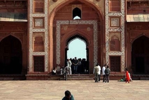 A partir de Deli: Excursão de luxo de 3 dias ao Triângulo Dourado em carro com ar condicionado