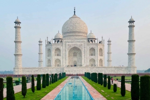 From Delhi: 4-Day Golden Triangle Tour with Agra and Jaipur