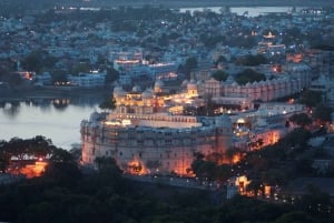 Von Delhi aus: 6-tägige Goldenes Dreieck und Udaipur Privatreise