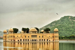 Fra Delhi: 6-dagers Golden Triangle og Udaipur privat tur