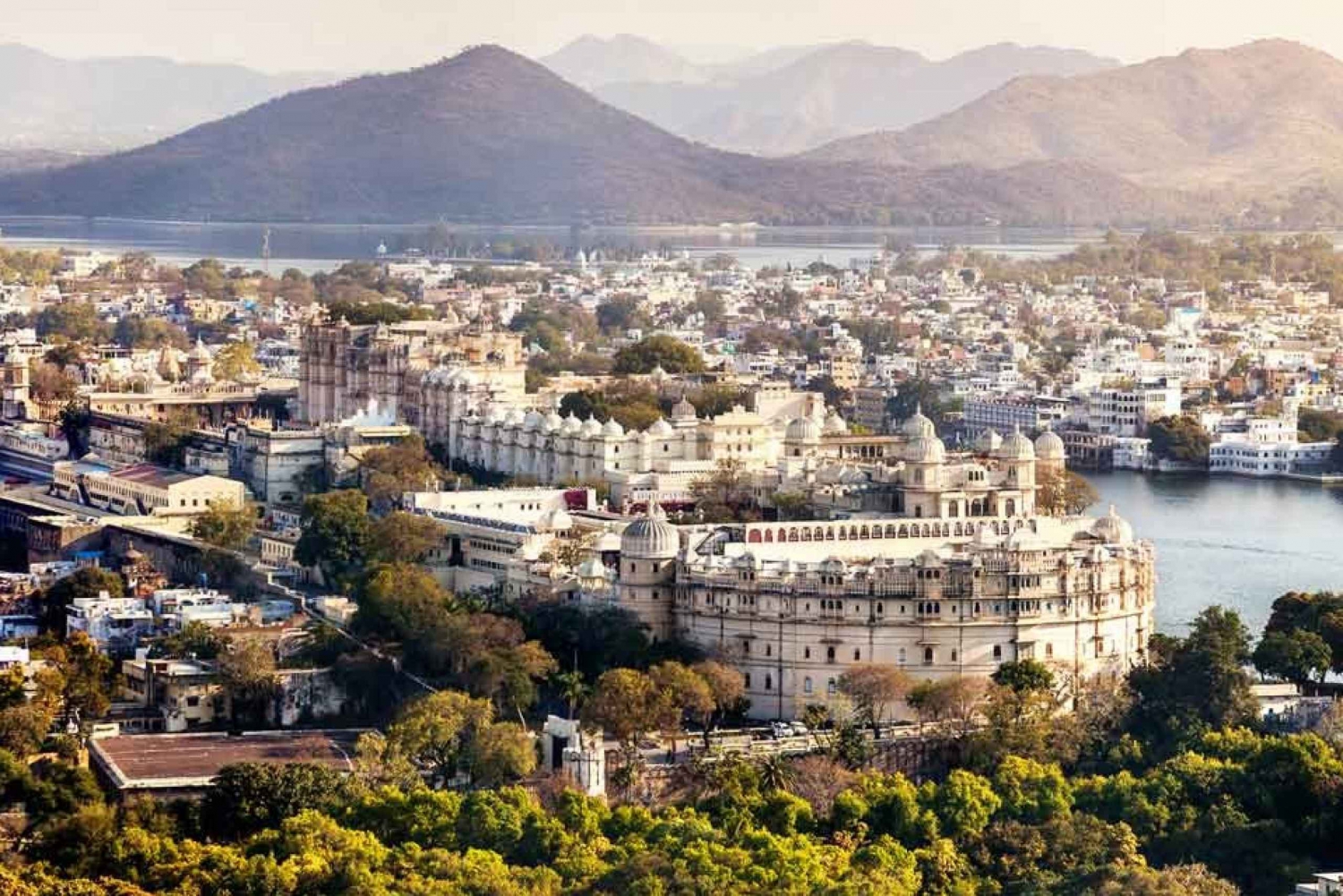 Fra Delhi: 6-dages luksustur i Den Gyldne Trekant med Udaipur
