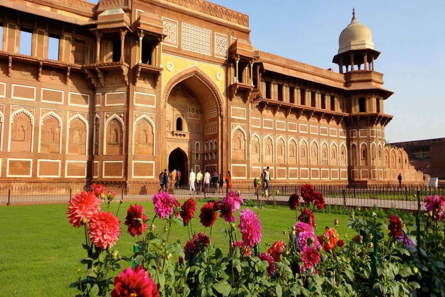 From Delhi: 8-Day Golden Triangle with Varanasi Tour