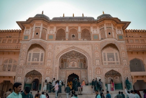 From Delhi: Private 4-Day Golden Triangle Tour with Hotels