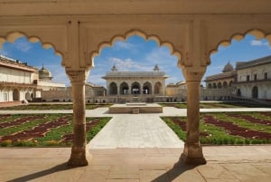 Fra Delhi: Agra, Jaipur 4-dages luksus tur i den gyldne trekant