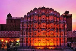 From Delhi: All-Inclusive Rajasthan Heritage Tour by Car