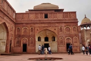 Fra Delhi: Taj Mahal og Agra-tur med ekspresstoget Gatimaan