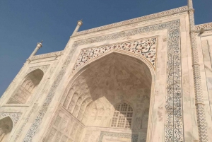 From Delhi: Full-Day Taj Mahal Tour by Car