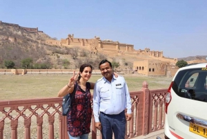 Fra Delhi: Heldagstur til Jaipur med inngangsbilletter