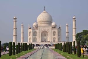 Z Delhi: Prywatna wycieczka po Złotym Trójkącie z Rishikesh