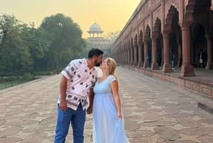 Von Delhi: Goldenes Dreieck-Tour mit Rishikesh + Jim Corbett