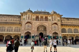 Jaipur privat bytur med henting og bringing på hotell 4 - 8 timer