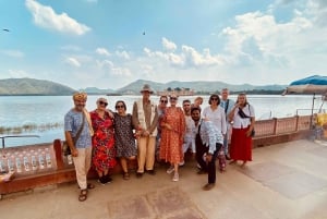 Från Delhi: Jaipur dagstur med supersnabbt tåg