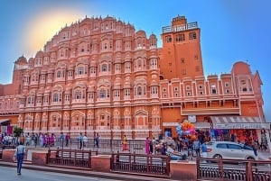 Jaipur: privétour met gids voor een hele of halve dag met de auto