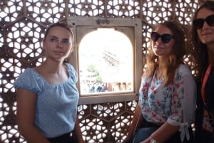 Из Дели: однодневная экскурсия по королевскому наследию и ремесленным традициям Джайпура