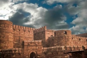 Fra Delhi/Jaipur: Dagstur til Taj Mahal og Agra med transport