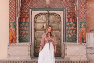 Från Delhi: Jaipur-tur med guide, transport och elefanter